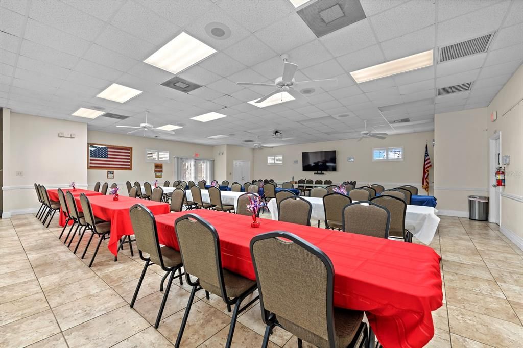 Под контрактом: $147,800 (2 спален, 2 ванн, 1025 Квадратных фут)