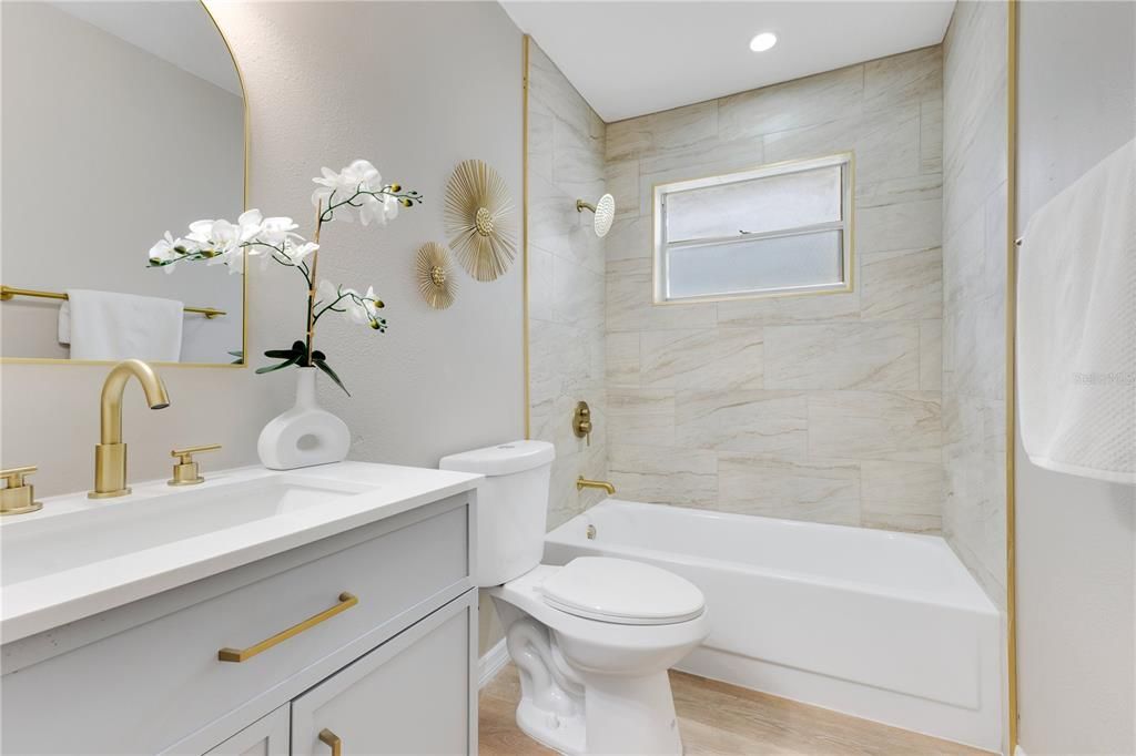 待售: $359,900 (3 贝兹, 2 浴室, 1346 平方英尺)