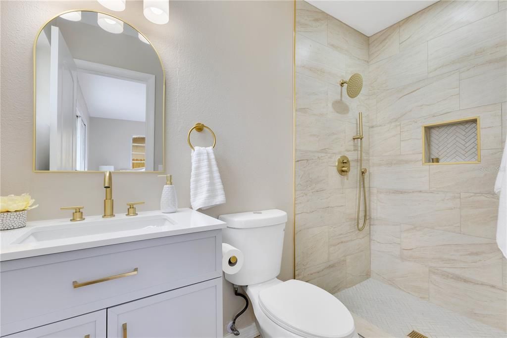 待售: $359,900 (3 贝兹, 2 浴室, 1346 平方英尺)