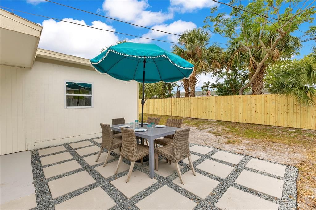 待售: $359,900 (3 贝兹, 2 浴室, 1346 平方英尺)