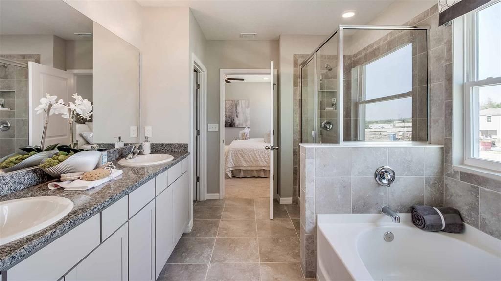 For Sale: $417,990 (5 beds, 3 baths, 2836 Square Feet)
