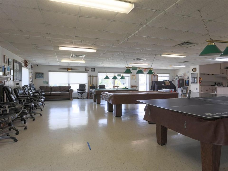 Active With Contract: $89,900 (2 beds, 2 baths, 1099 Square Feet)