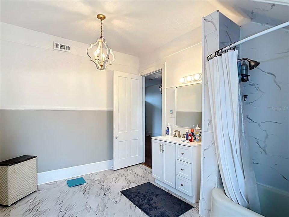 На продажу: $585,000 (4 спален, 2 ванн, 3175 Квадратных фут)