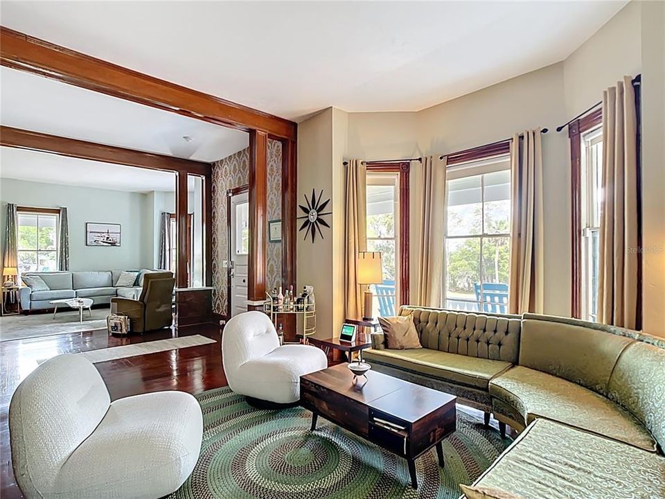 На продажу: $585,000 (4 спален, 2 ванн, 3175 Квадратных фут)