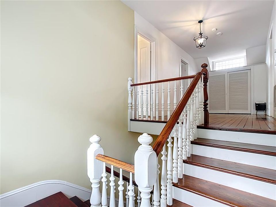 На продажу: $585,000 (4 спален, 2 ванн, 3175 Квадратных фут)