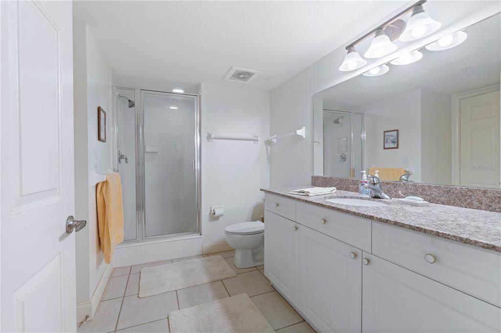 Active With Contract: $539,000 (3 beds, 3 baths, 2215 Square Feet)