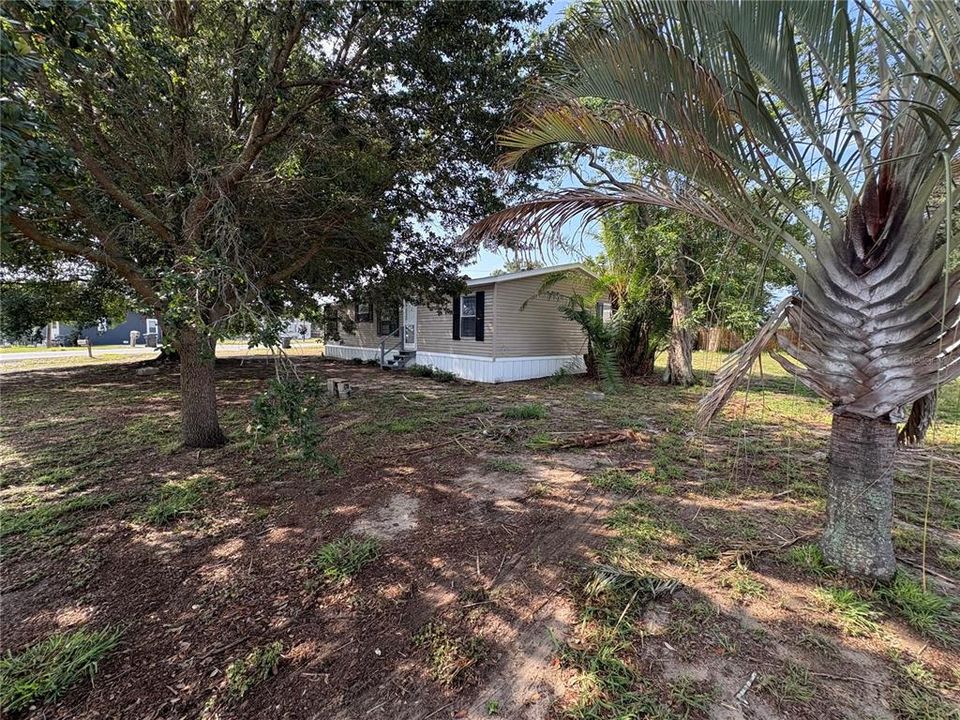 На продажу: $199,900 (3 спален, 2 ванн, 1152 Квадратных фут)