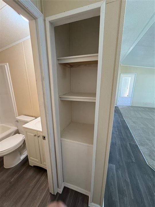 На продажу: $199,900 (3 спален, 2 ванн, 1152 Квадратных фут)