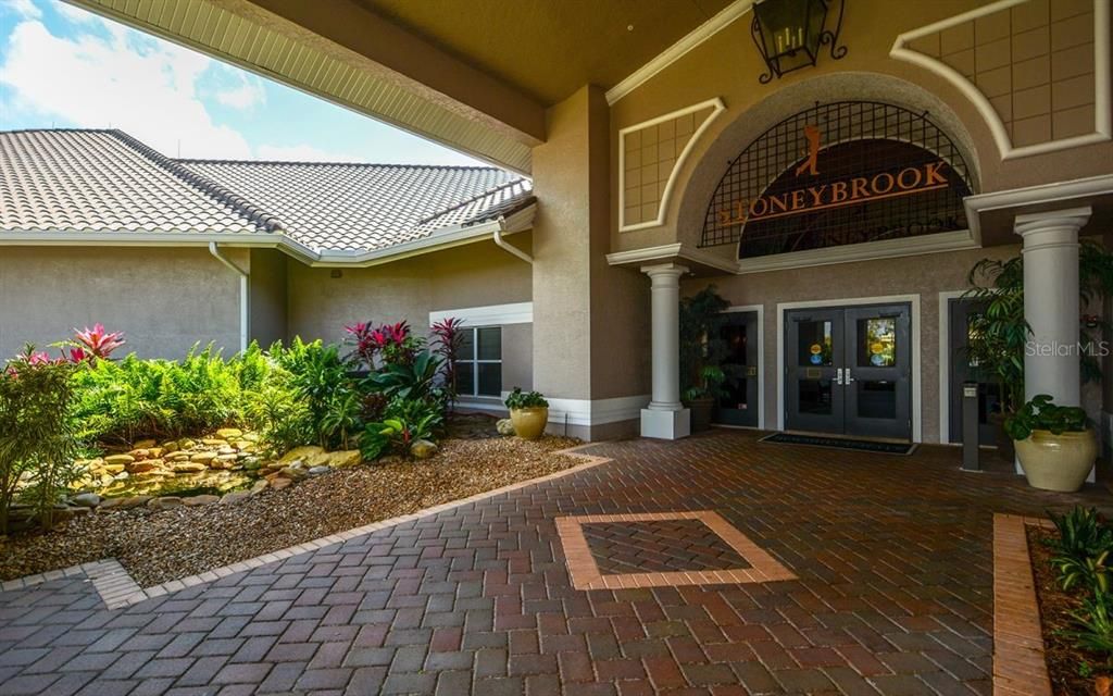 En Renta: $9,000 (3 camas, 2 baños, 1860 Pies cuadrados)