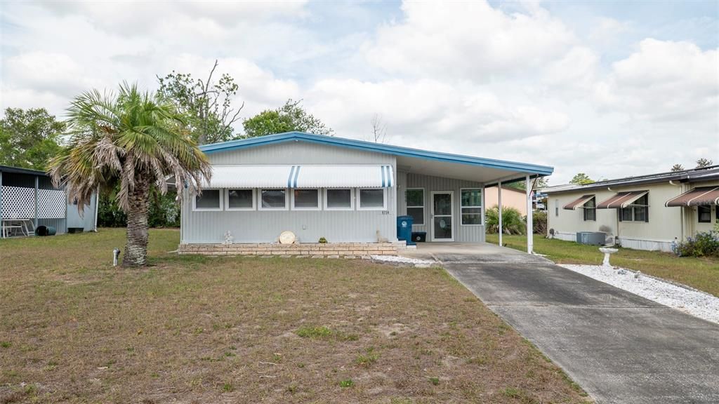 Active With Contract: $140,000 (2 beds, 2 baths, 1120 Square Feet)