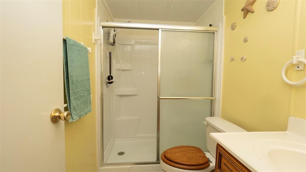 Active With Contract: $140,000 (2 beds, 2 baths, 1120 Square Feet)