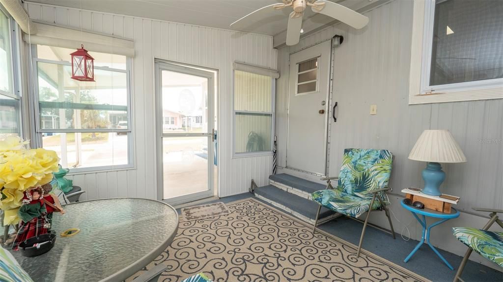 Active With Contract: $140,000 (2 beds, 2 baths, 1120 Square Feet)