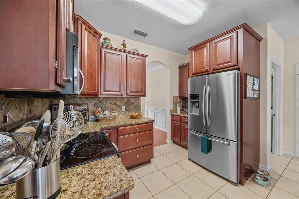 En Venta: $599,000 (3 camas, 2 baños, 1918 Pies cuadrados)