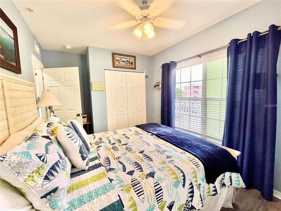 Под контрактом: $3,000 (2 спален, 2 ванн, 996 Квадратных фут)