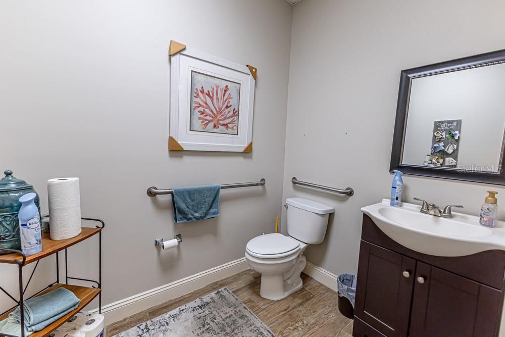 En Venta: $600,000 (0 camas, 0 baños, 4211 Pies cuadrados)