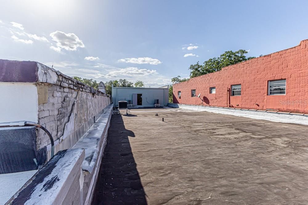 En Venta: $600,000 (0 camas, 0 baños, 4211 Pies cuadrados)