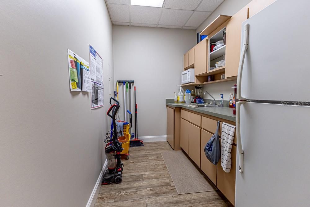 En Venta: $600,000 (0 camas, 0 baños, 4211 Pies cuadrados)