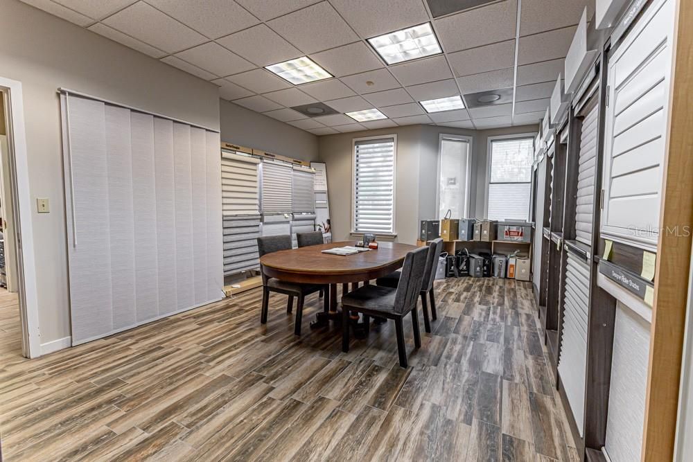 En Venta: $600,000 (0 camas, 0 baños, 4211 Pies cuadrados)