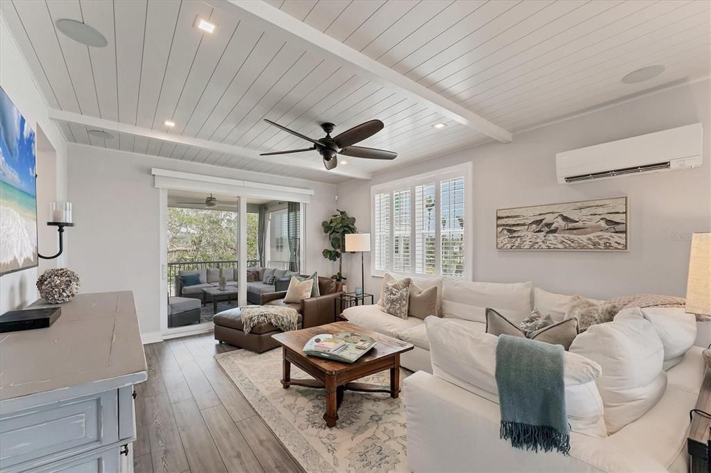 For Sale: $1,550,000 (3 beds, 2 baths, 1678 Square Feet)