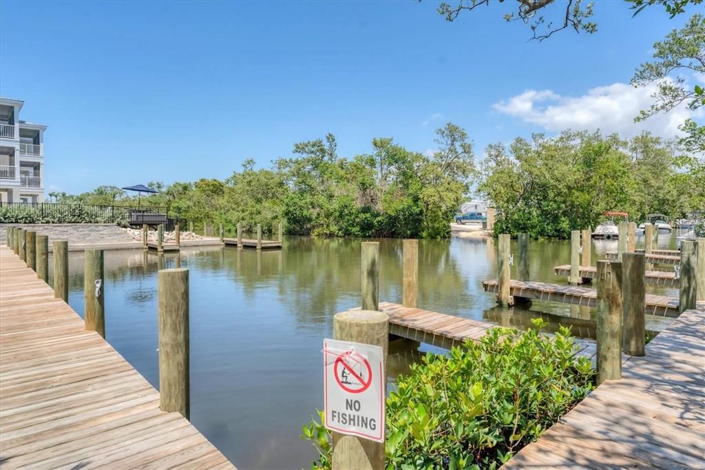 For Sale: $1,550,000 (3 beds, 2 baths, 1678 Square Feet)
