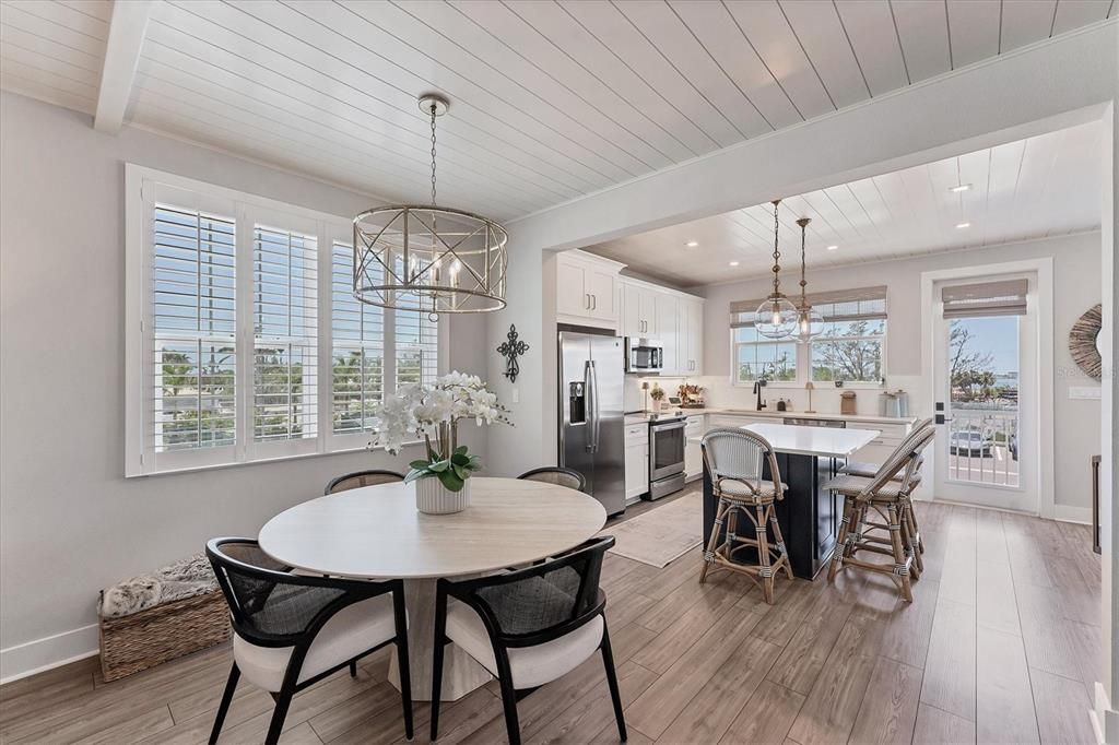 For Sale: $1,550,000 (3 beds, 2 baths, 1678 Square Feet)