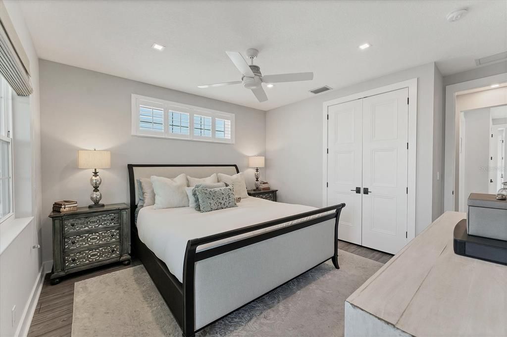 For Sale: $1,550,000 (3 beds, 2 baths, 1678 Square Feet)