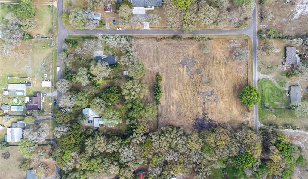 На продажу: $550,000 (3.00 acres)