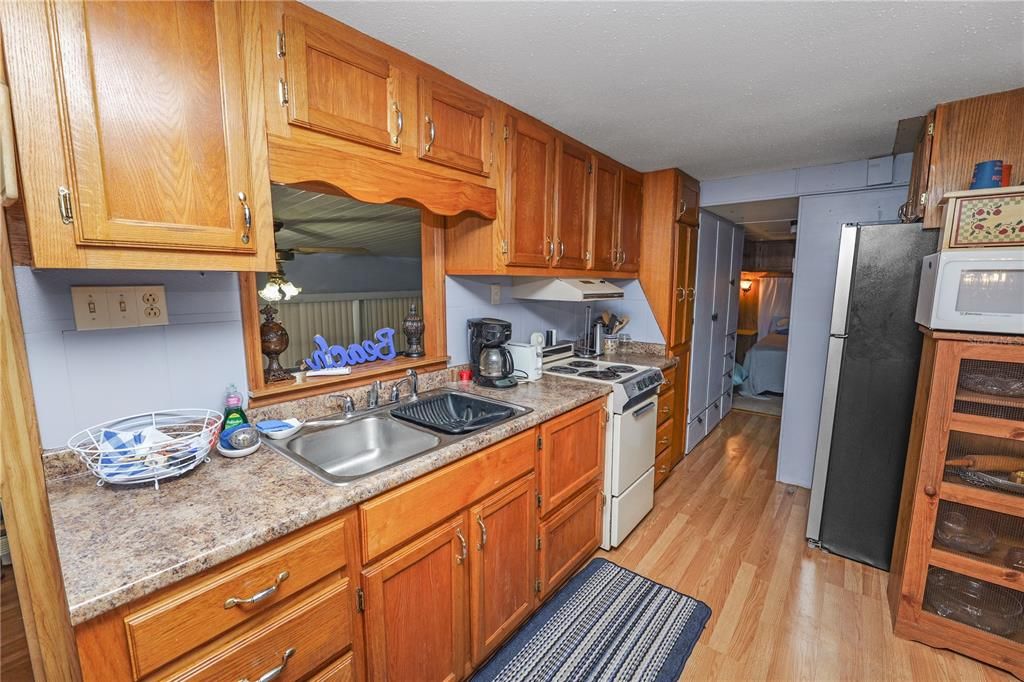 En Venta: $62,500 (2 camas, 1 baños, 712 Pies cuadrados)