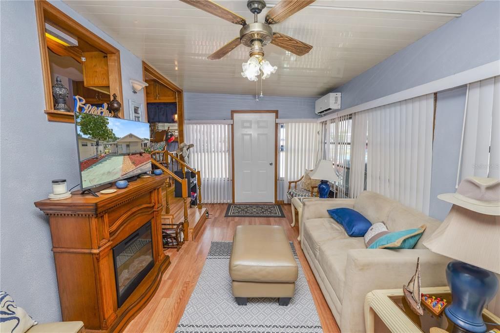 En Venta: $62,500 (2 camas, 1 baños, 712 Pies cuadrados)