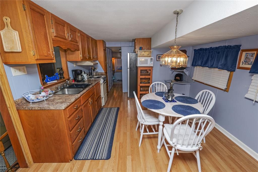 En Venta: $62,500 (2 camas, 1 baños, 712 Pies cuadrados)