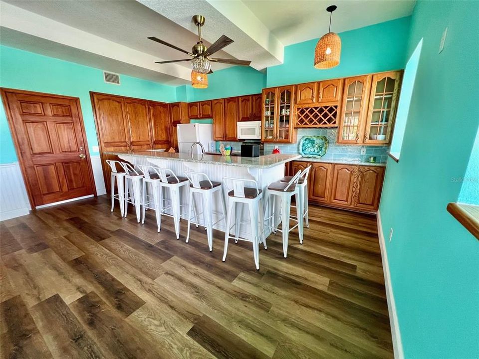 На продажу: $725,000 (4 спален, 3 ванн, 2678 Квадратных фут)