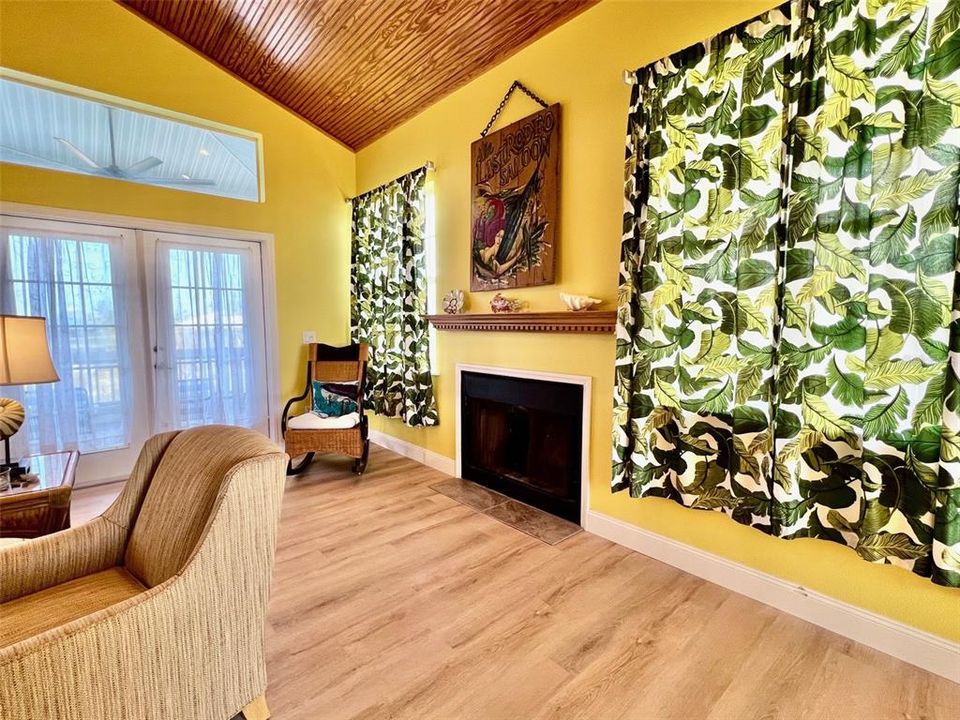 На продажу: $725,000 (4 спален, 3 ванн, 2678 Квадратных фут)