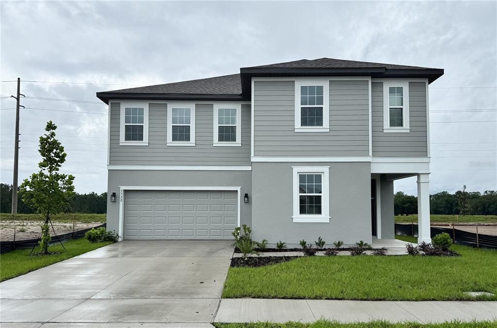 Недавно продано: $623,684 (4 спален, 3 ванн, 2791 Квадратных фут)