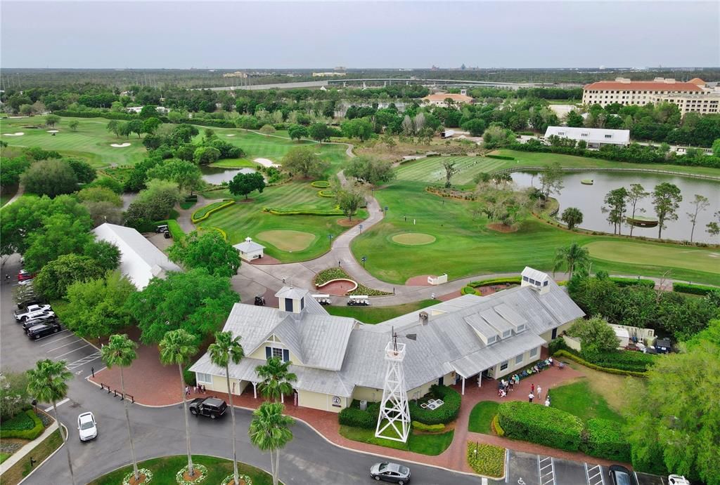 合同活跃: $1,225,000 (5 贝兹, 3 浴室, 2935 平方英尺)