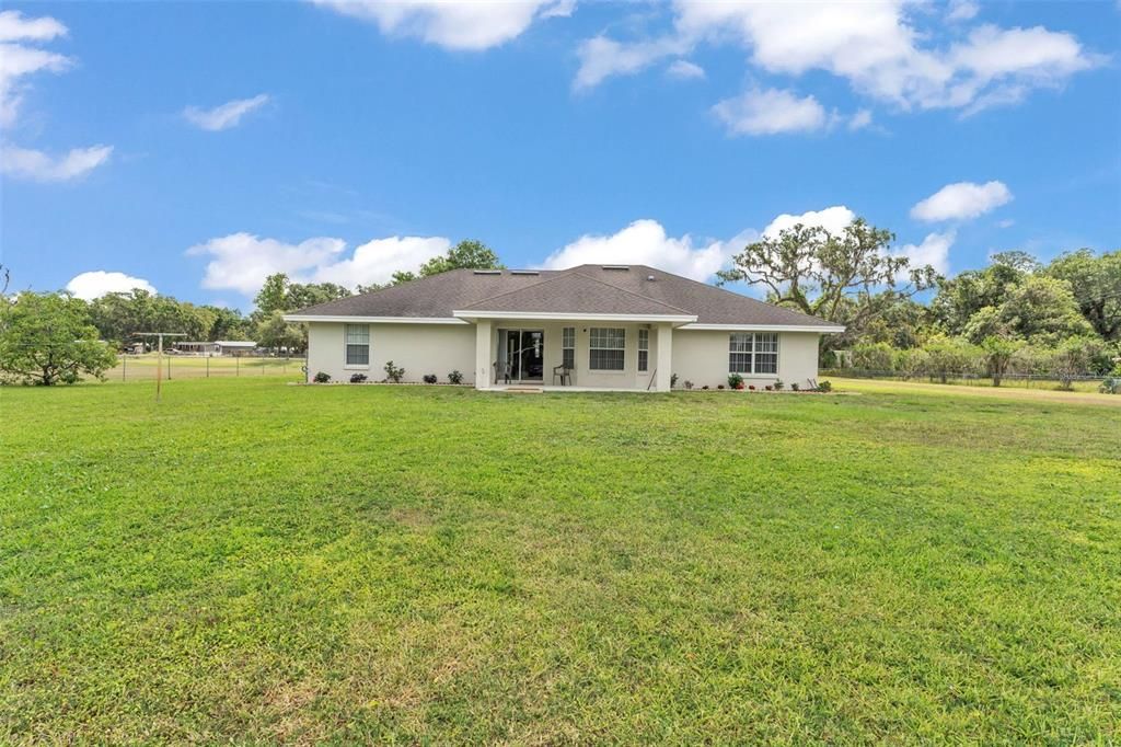 For Sale: $794,500 (3 beds, 2 baths, 1814 Square Feet)