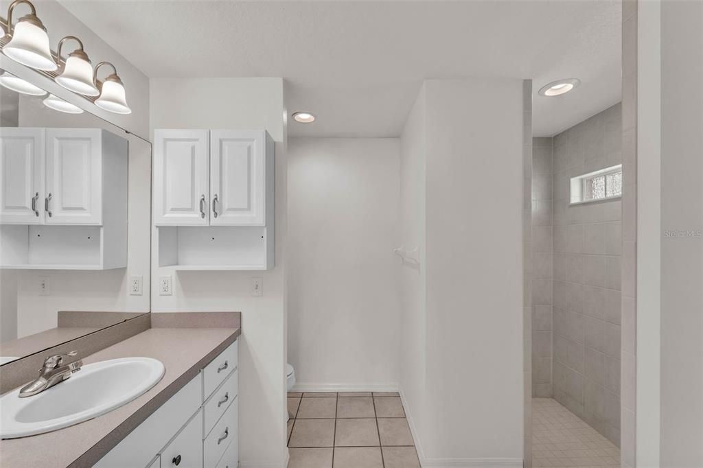 For Sale: $794,500 (3 beds, 2 baths, 1814 Square Feet)