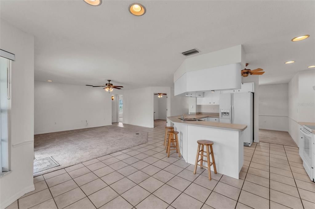 For Sale: $794,500 (3 beds, 2 baths, 1814 Square Feet)