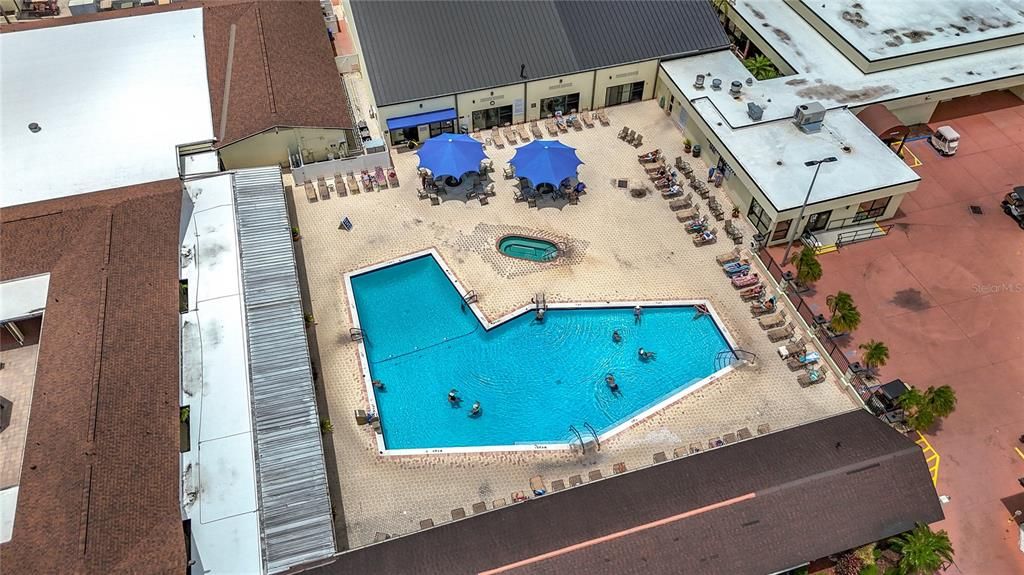 Active With Contract: $229,900 (3 beds, 2 baths, 1662 Square Feet)