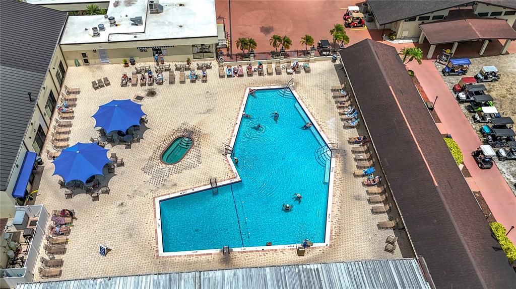 Active With Contract: $229,900 (3 beds, 2 baths, 1662 Square Feet)