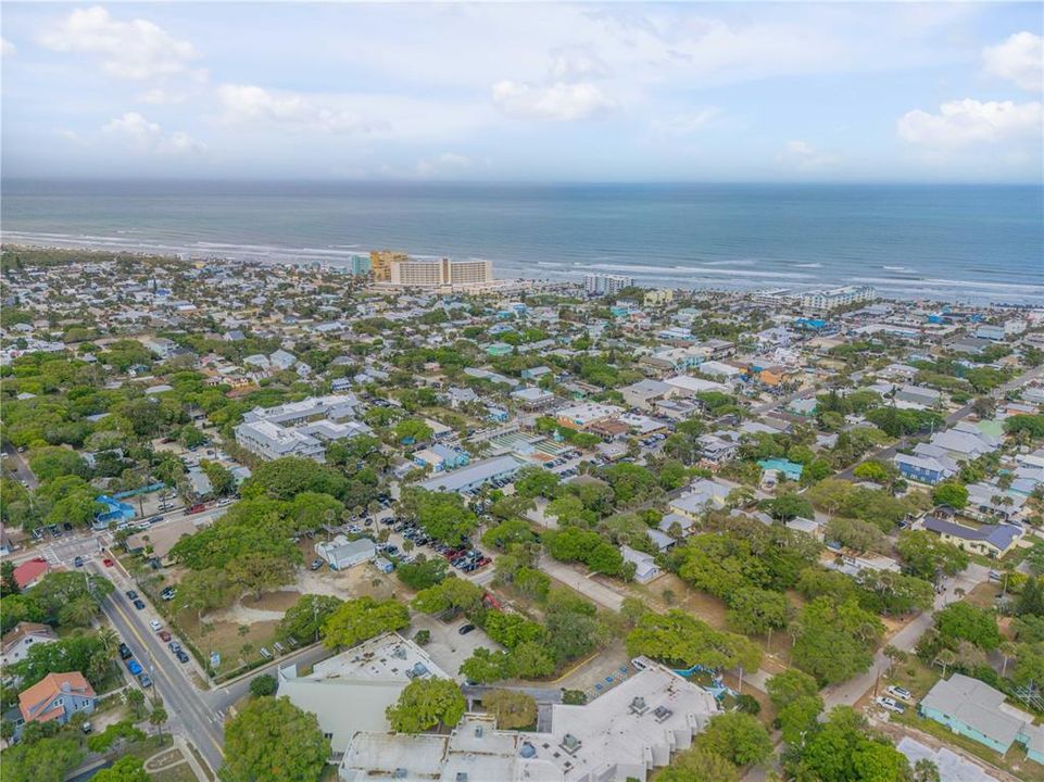 For Sale: $1,400,000 (0.19 acres)