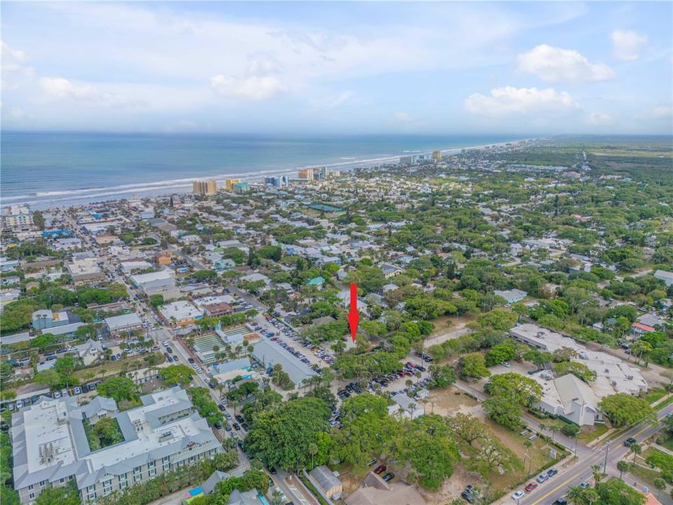 For Sale: $1,400,000 (0.19 acres)