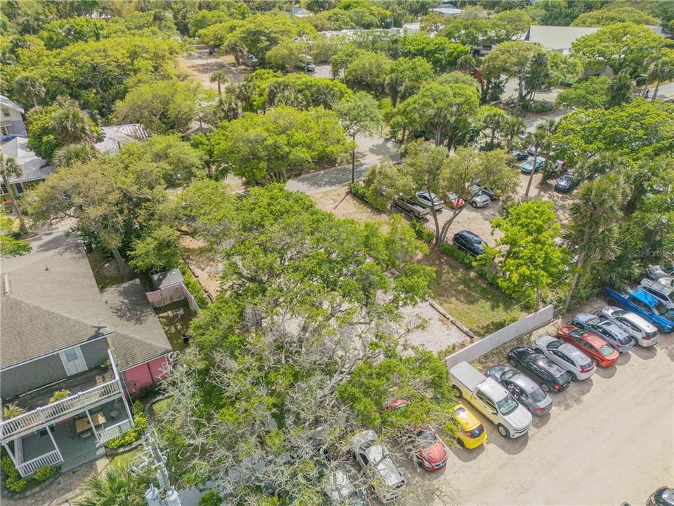 For Sale: $1,400,000 (0.19 acres)