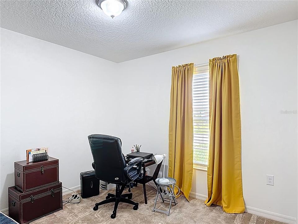 На продажу: $340,000 (3 спален, 2 ванн, 1558 Квадратных фут)