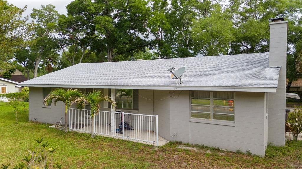 For Sale: $345,000 (3 beds, 2 baths, 1398 Square Feet)