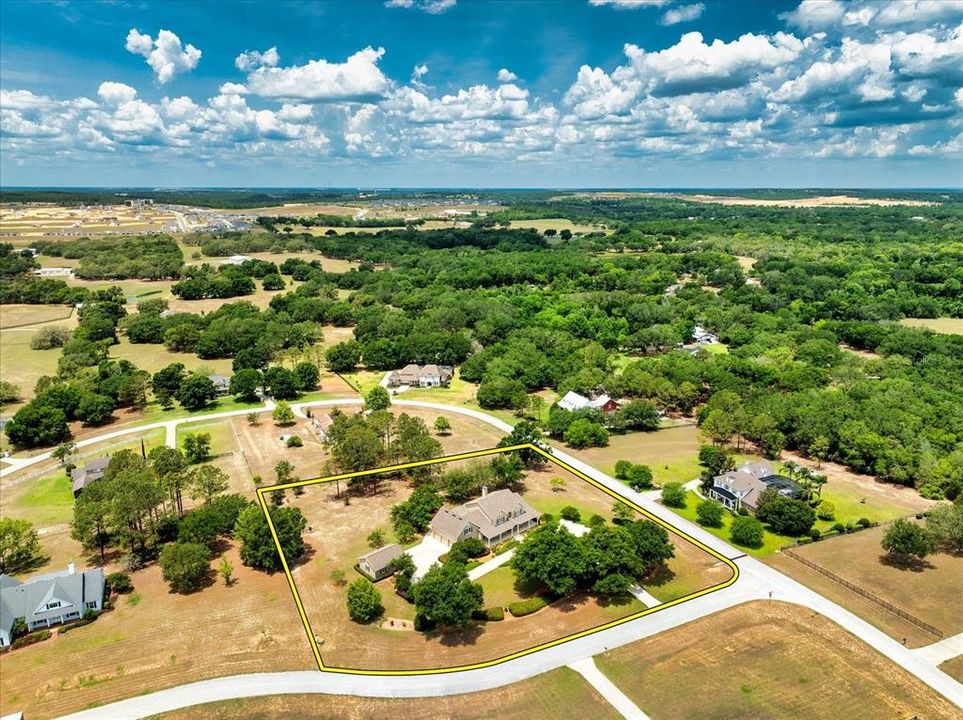 For Sale: $1,290,000 (4 beds, 2 baths, 4281 Square Feet)