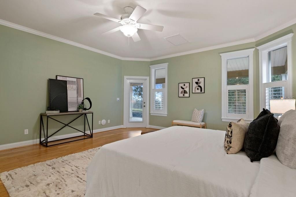 For Sale: $1,290,000 (4 beds, 2 baths, 4281 Square Feet)