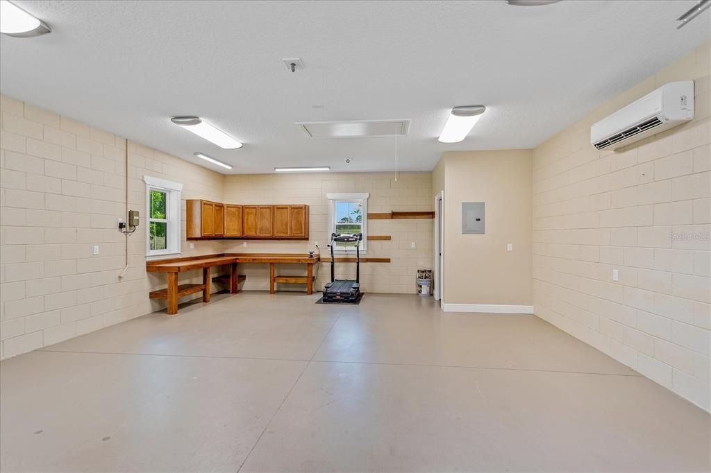 For Sale: $1,290,000 (4 beds, 2 baths, 4281 Square Feet)