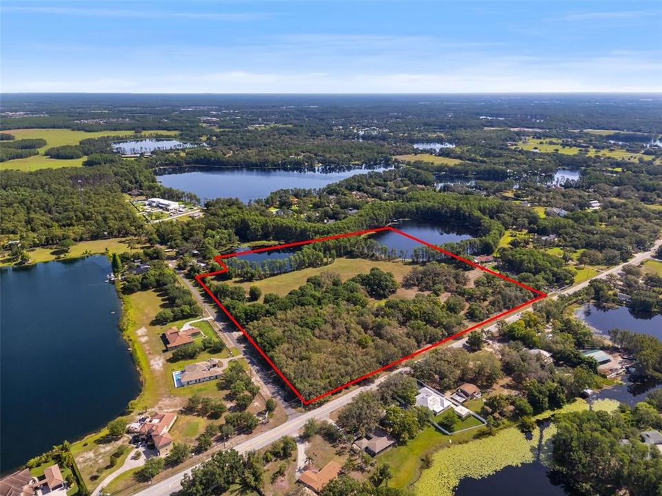 待售: $4,500,000 (22.30 acres)