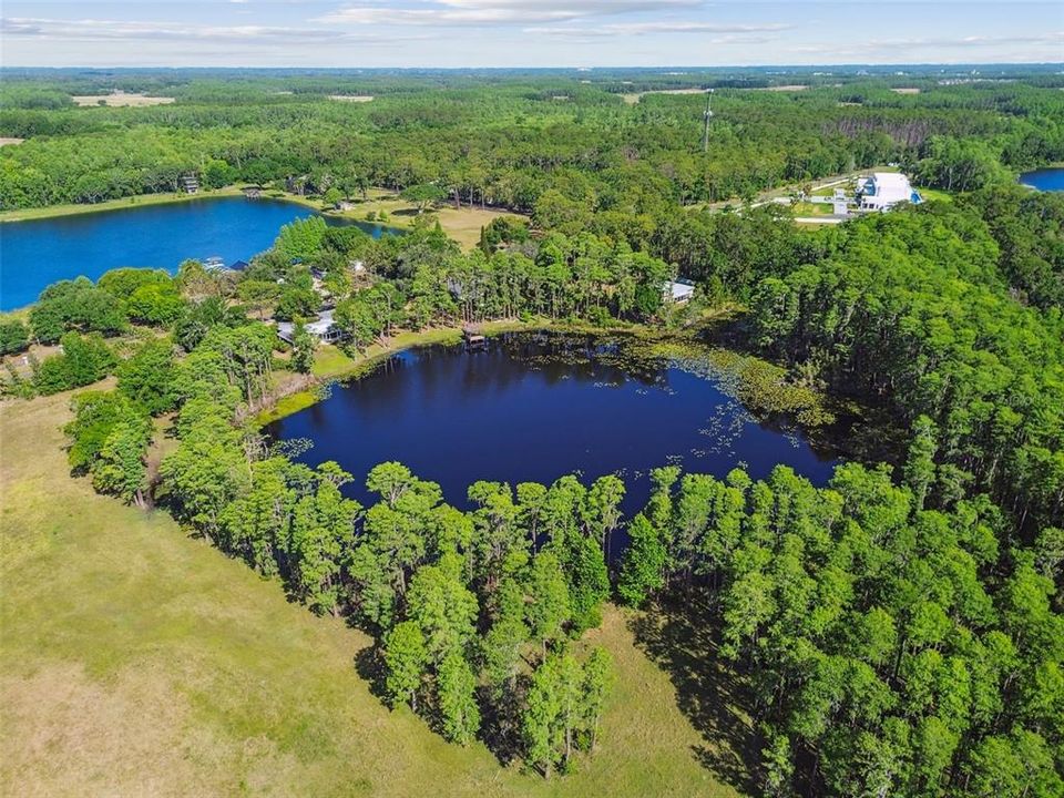 待售: $4,500,000 (22.30 acres)