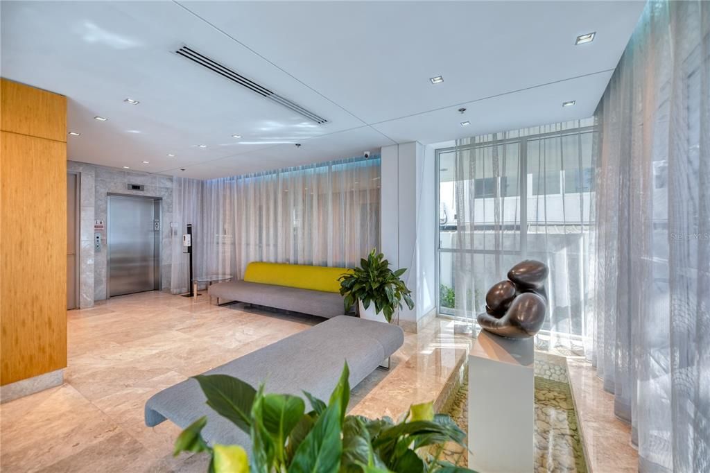 Active With Contract: $2,650,000 (4 beds, 2 baths, 4564.64 Square Feet)